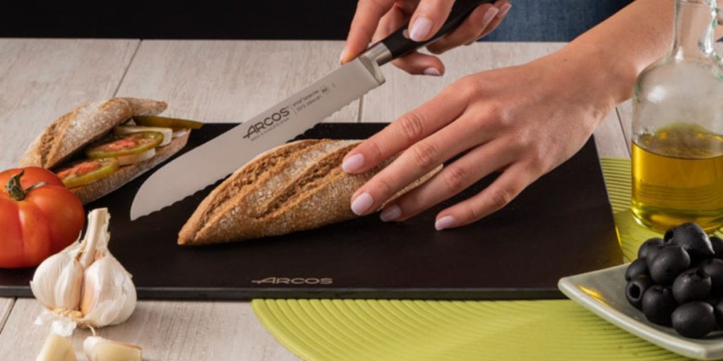 Pourquoi et comment faire graver un couteau de cuisine-blog-manelli